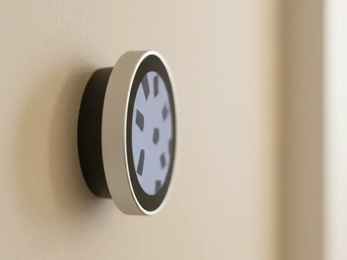 Thermostats work by a licensed HVAC technician in the Tucson area